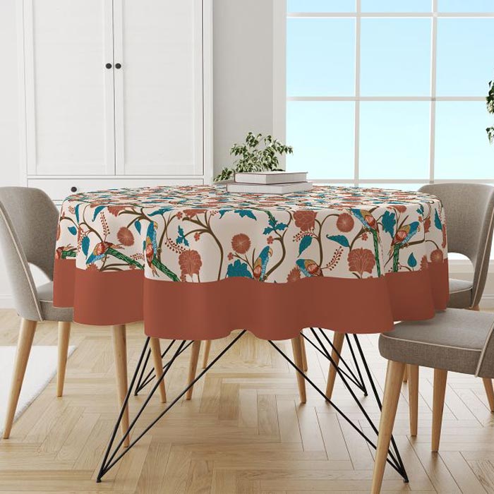 Round Table Linens Means Upscale Dining