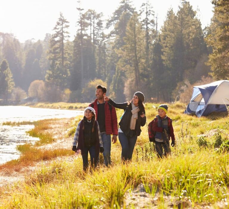 Family Outdoor Camping Guide: Tips and Tricks for a Memorable Adventure