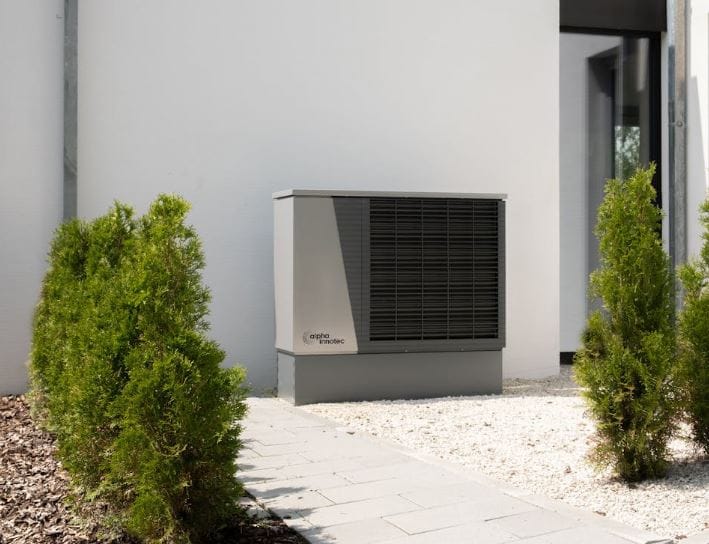 Important Tips for Maintaining Heat Pumps After Installation in Homes