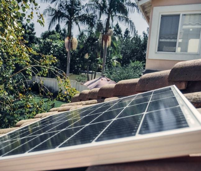 Pick the Right Roofing Pro With These 6 Tips