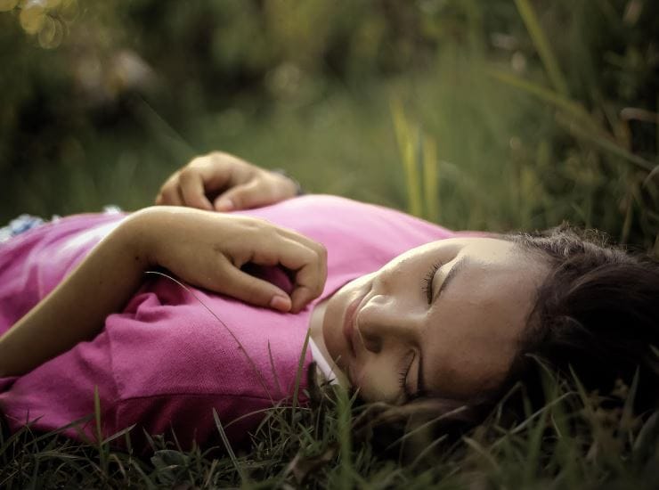 Simple Ways to Unwind and Recharge After a Long Day