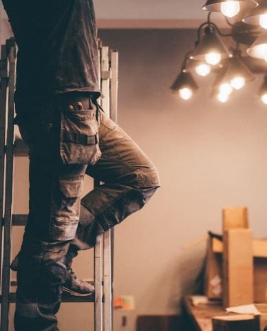 Key Signs Your Home Faces Electrical Trouble