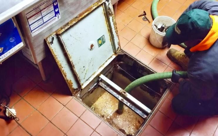 Why Commercial Kitchens Must Prioritize Routine Grease Trap Maintenance