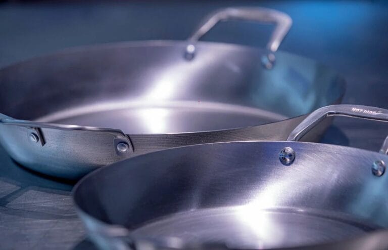How to Clean a Paella Pan: The Ultimate Guide for Carbon Steel & Stainless Steel