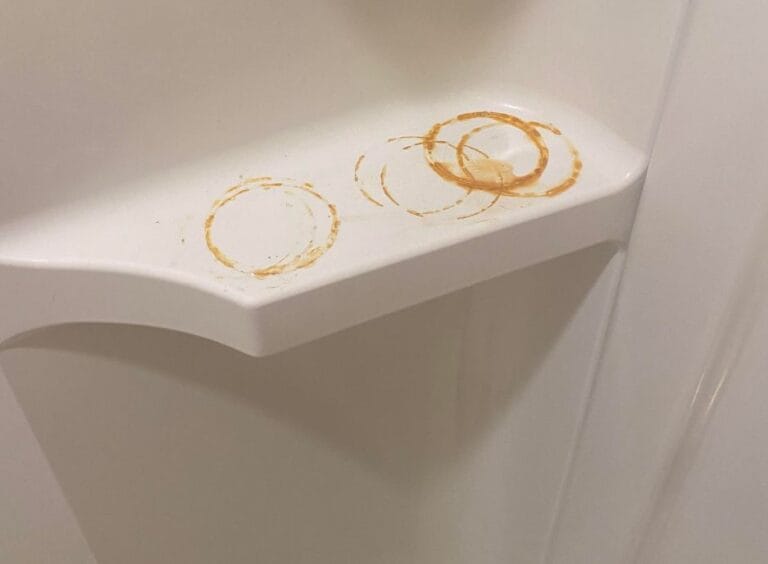 The Complete Guide to Removing Rust Stains from Plastic: Proven Methods and Science